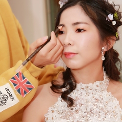 婚礼猫-结婚服务-makeup-桃子化妆造型   资深化妆师全天跟妆