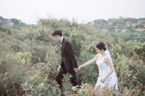 韩式唯美浪漫结婚照-中山婚纱照欣赏