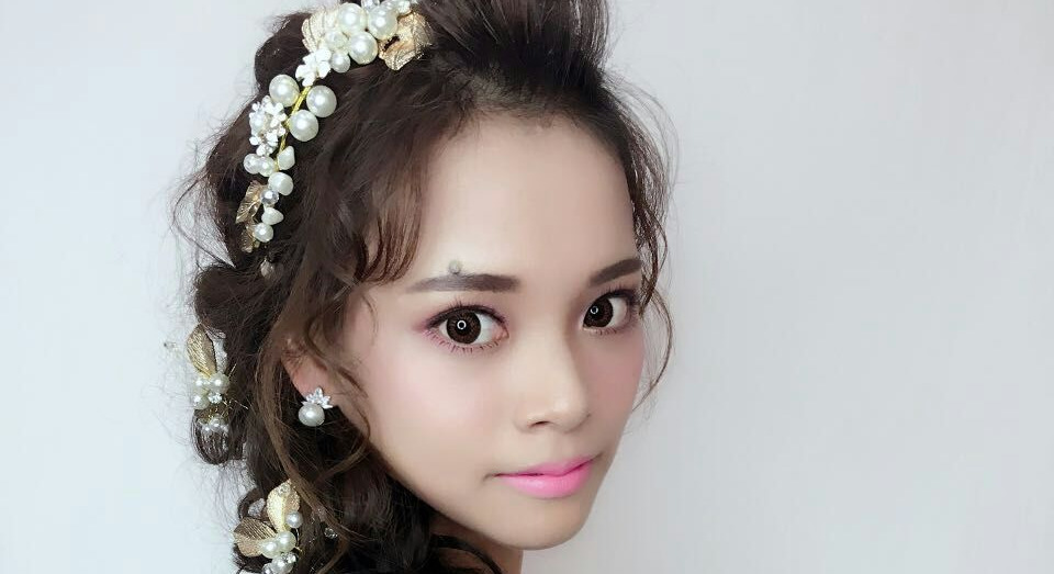 秀美丽化妆造型工作室  资深化妆师新娘单妆
