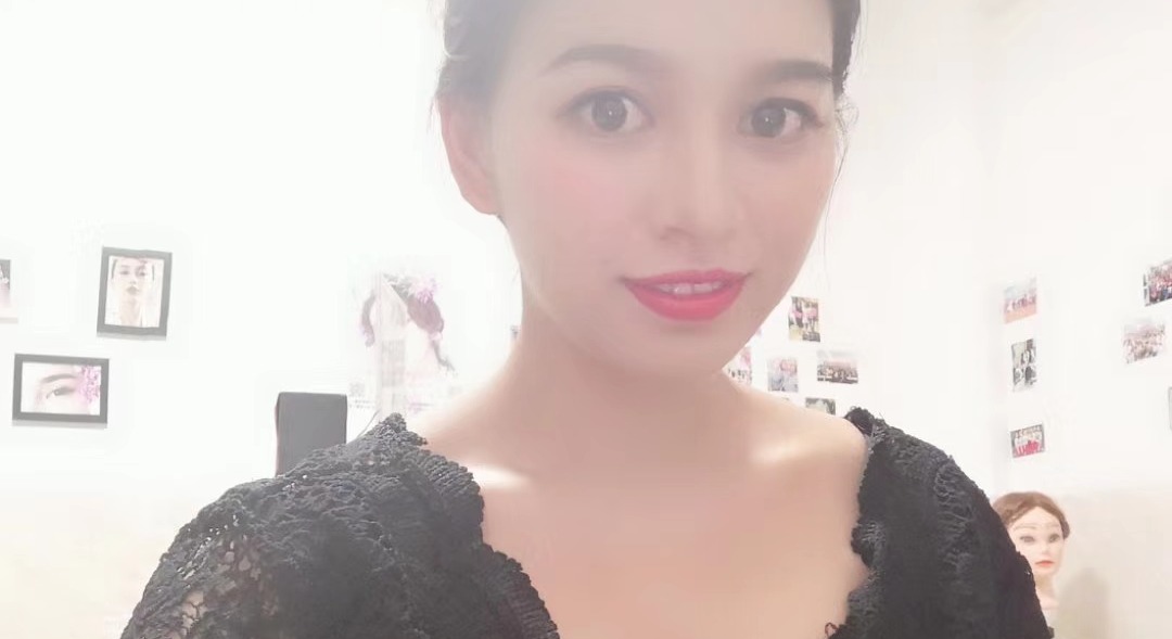 叶子化妆造型 | 资深档晚宴造型