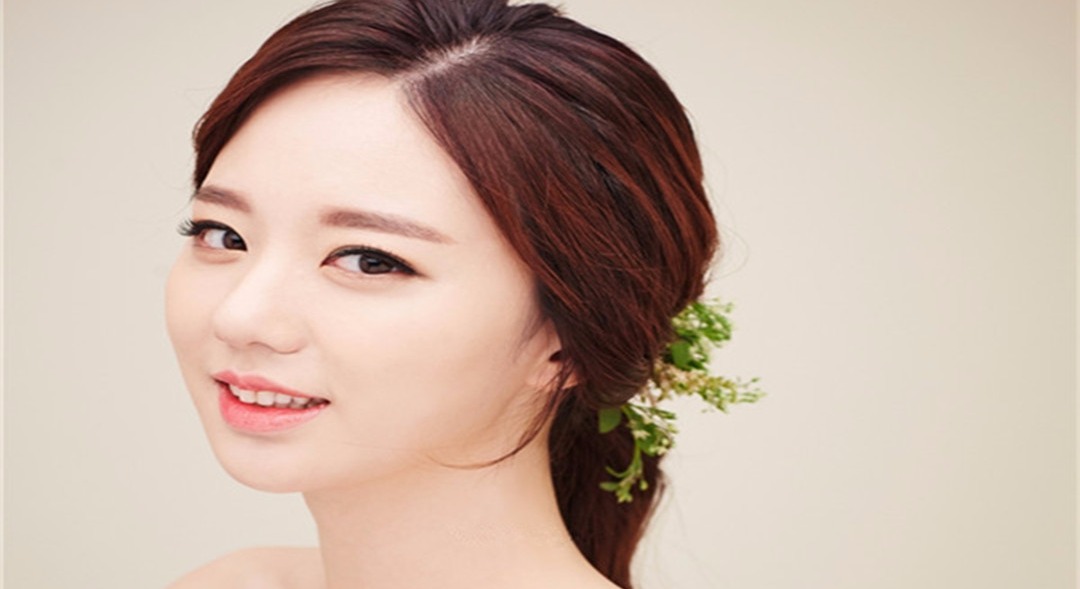 高级化妆师全天跟妆+送伴娘妆  韩式唯美