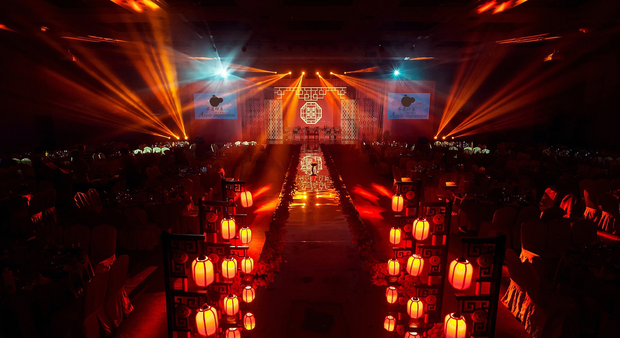 苹果印象 | 双喜临门-送主婚车半天（进口奔驰S600）三辆