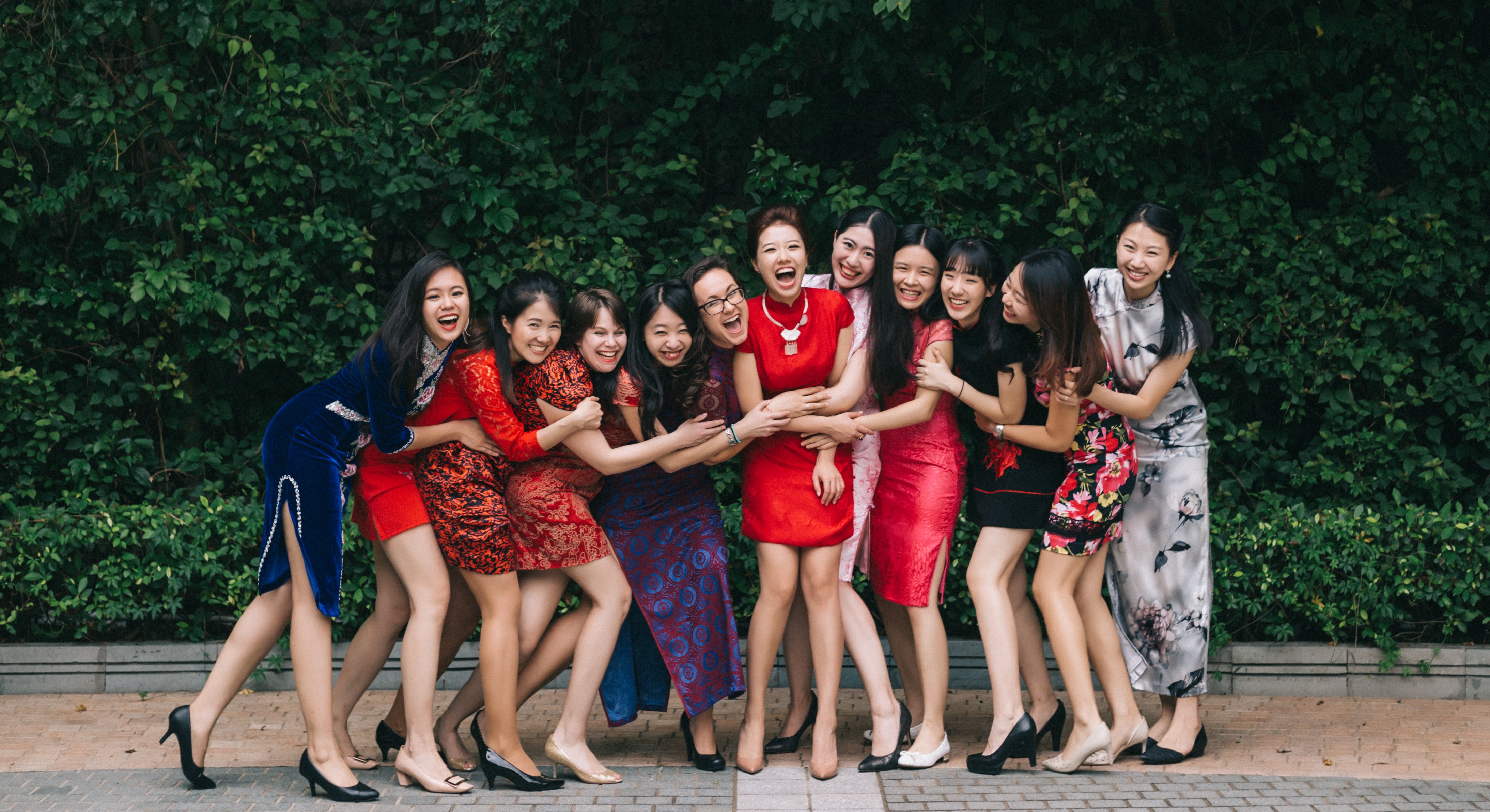 撼动文化--首席双机摄影