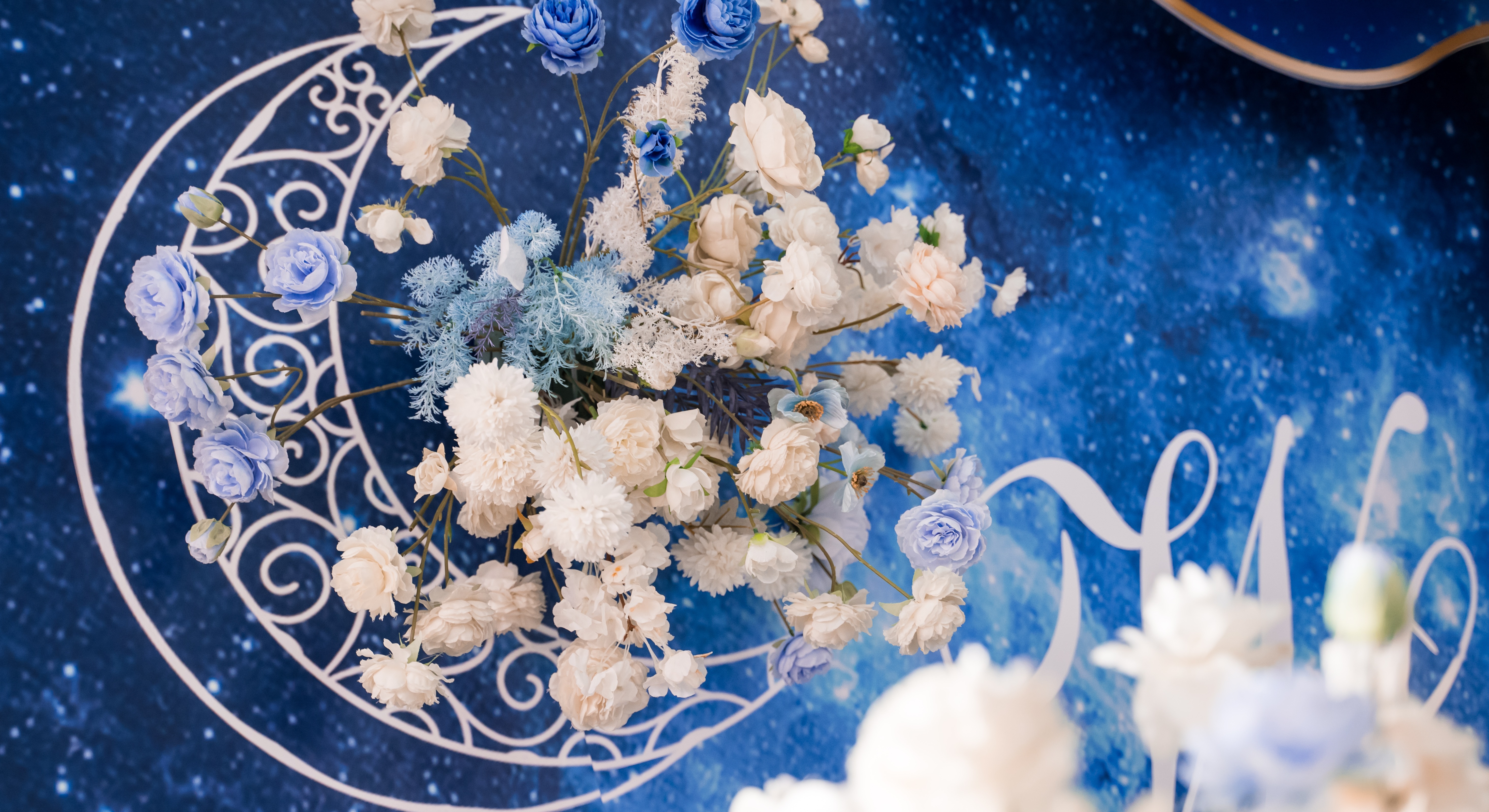 【千色阁婚礼】-宴会四大区域布置+宴会氛围染色灯