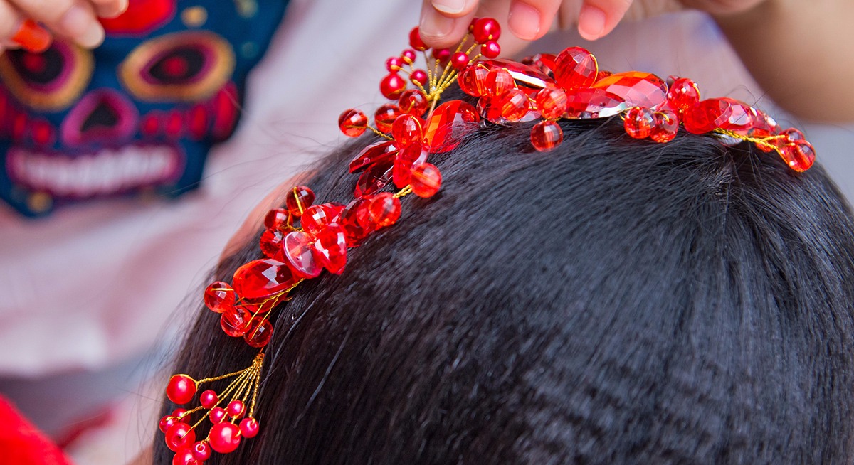 婚礼跟妆 半天4个小时 早妆或晚妆 二选1 资深化妆师