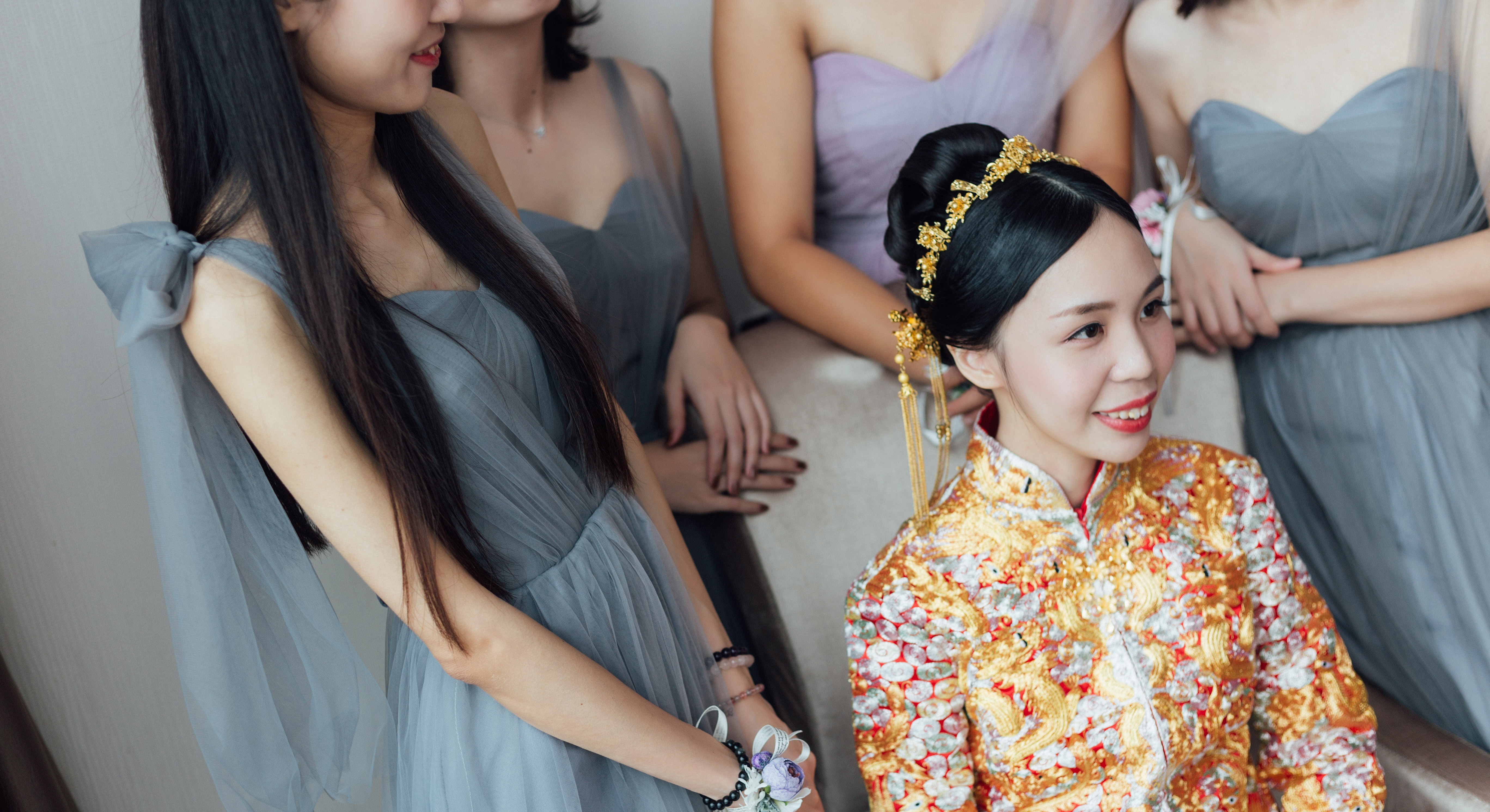 资深化妆师半天跟妆(送两个亲友妆)