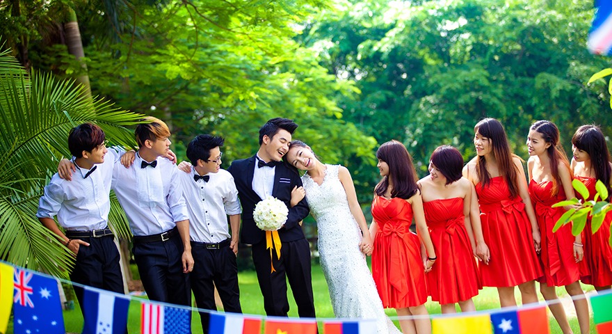 婚礼摄影，全程跟拍，资深摄影师拍摄，记录最美的幸福！