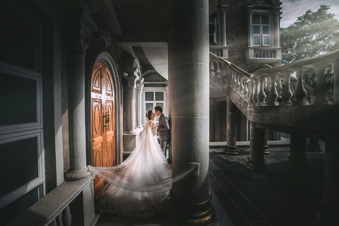 欧式婚纱照图片|城堡婚纱摄影-深圳婚纱照欣赏