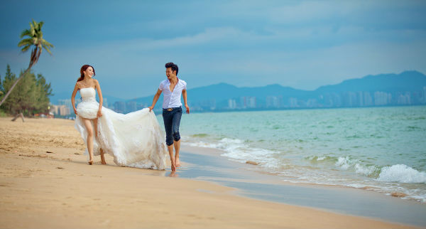 三亚旅拍婚纱照攻略——礼服挑选技巧