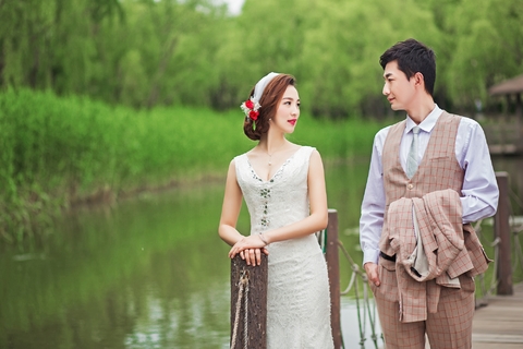 森系婚纱照|湖景婚纱摄影-上海婚纱照欣赏