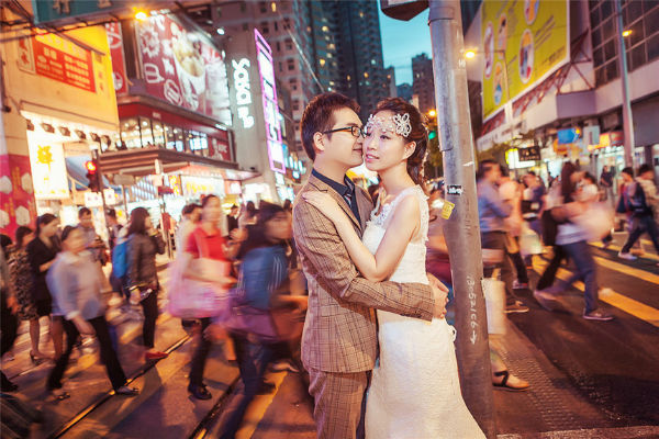 旅拍婚纱照怎么拍好看？旅拍好看又好玩技巧