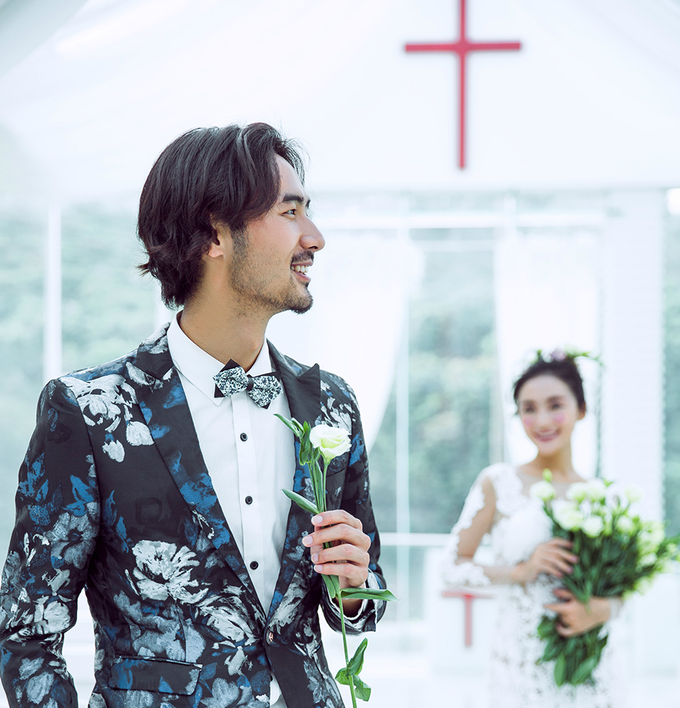 上海婚纱摄影价格如何？新人们如何选择