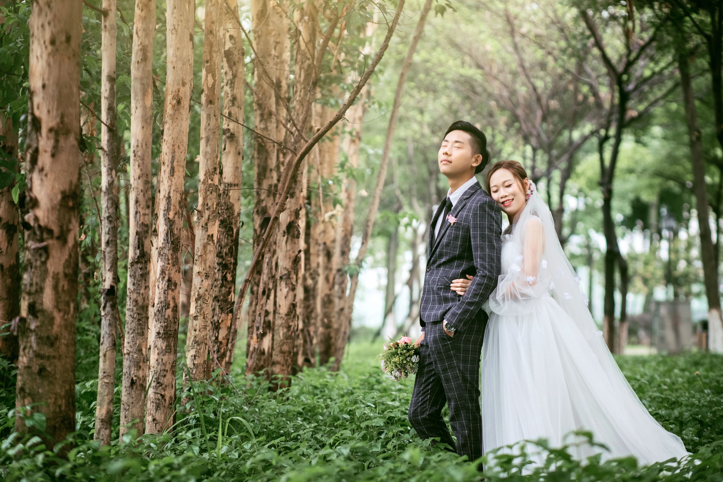 2018年8月广州婚纱照图片-肇庆婚纱照欣赏