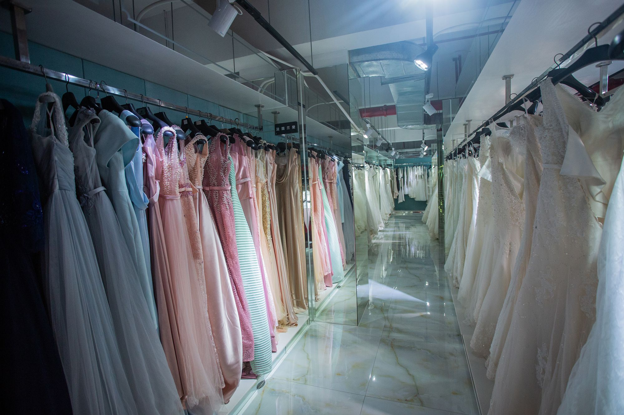 深圳线下体验店